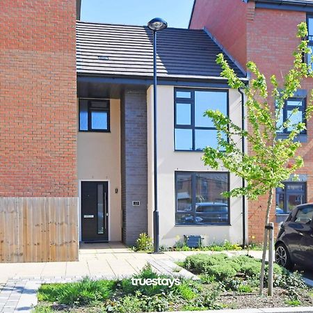Regal House By True Stays - 3 Bedroom House In Stoke-On-Trent Esterno foto