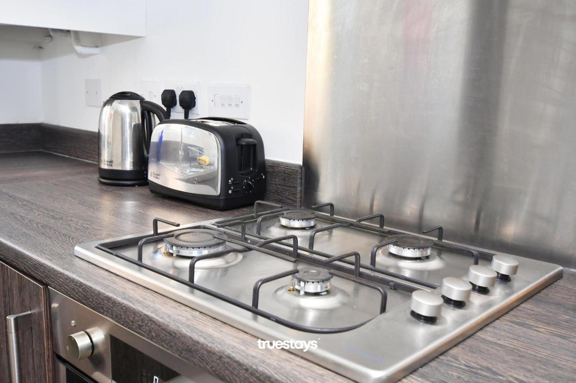 Regal House By True Stays - 3 Bedroom House In Stoke-On-Trent Esterno foto