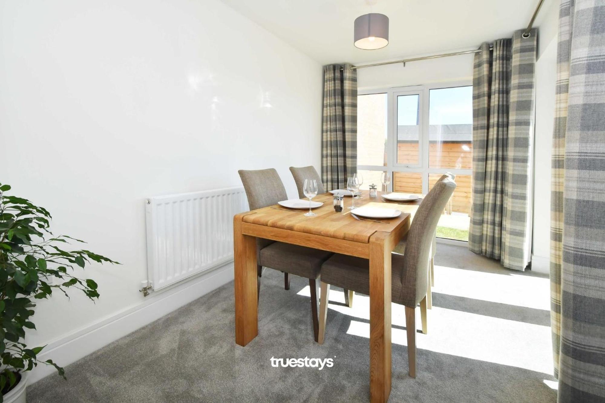 Regal House By True Stays - 3 Bedroom House In Stoke-On-Trent Esterno foto
