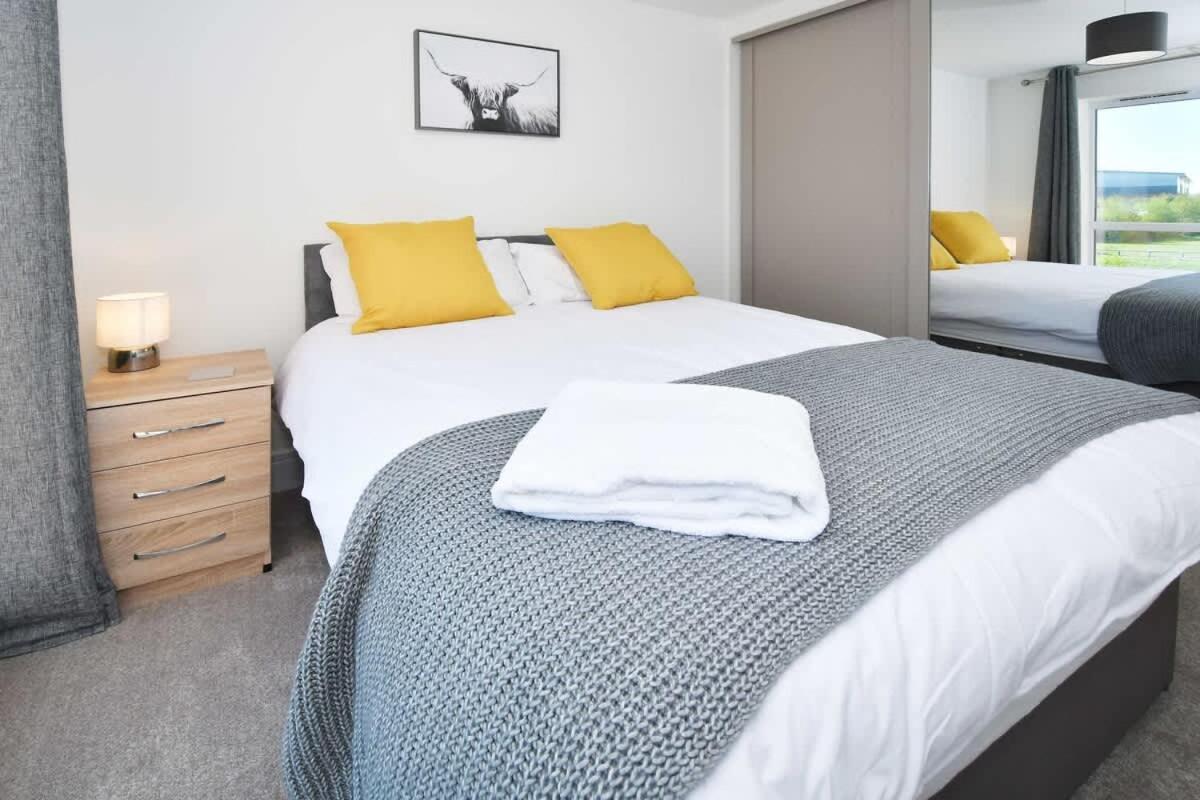 Regal House By True Stays - 3 Bedroom House In Stoke-On-Trent Esterno foto